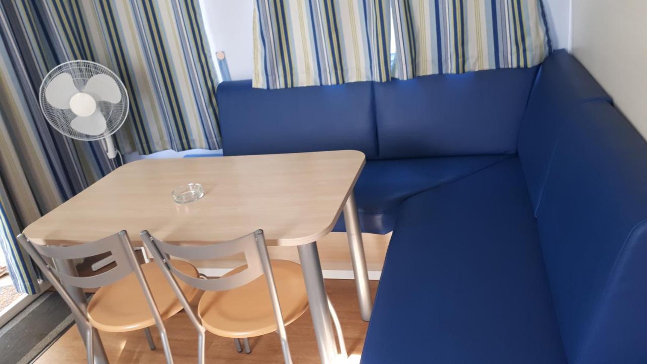 Mobil Home De Patricia Et Franck Narbonne-Plage Εξωτερικό φωτογραφία